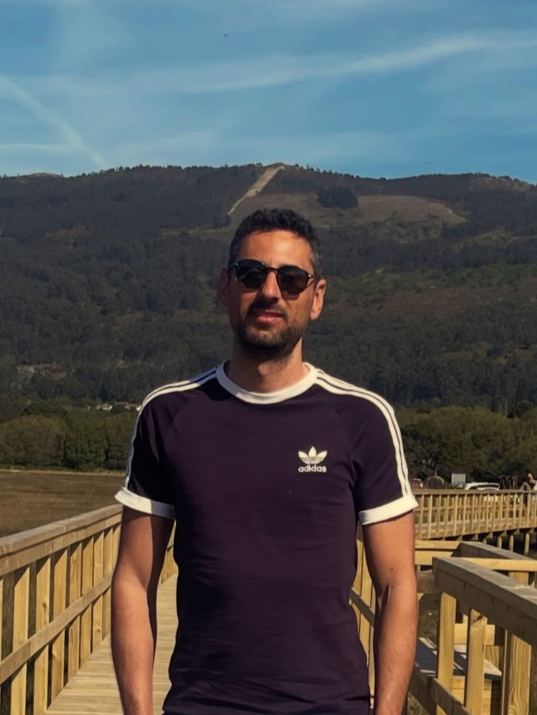 Saulo Bueno